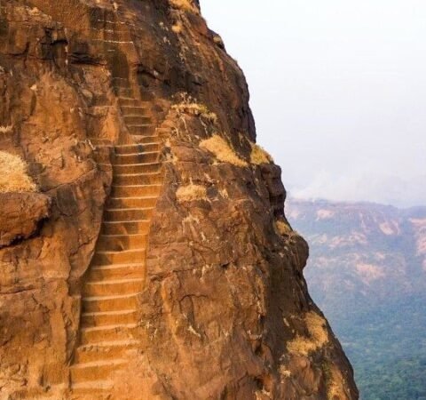 Kalavantin Durg Trek